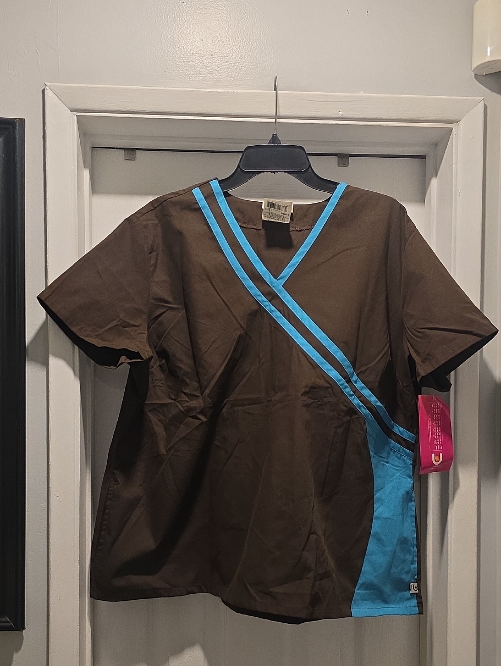 Urbane Brown Scrub Top with Turquoise Trim